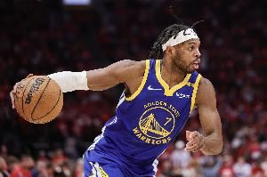 又打强队！希尔德空篮不中&黄油手失误 半场拿5分&正负值-10